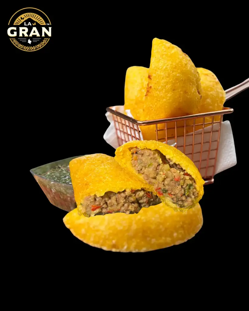 Empanada Coctelera de Carne Molida