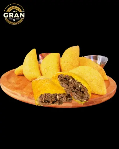 Empanada Carne Desmechada