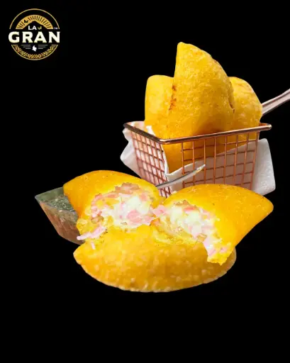 Empanada Coctelera Hawaiiana